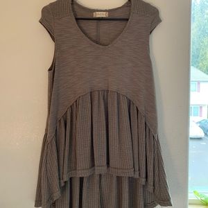 Small altar’d state cap sleeve tan blouse